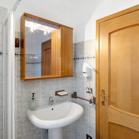 Appartement Malibu 2 *
